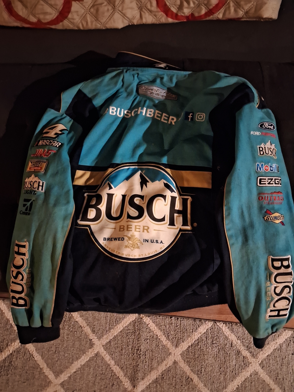 RARE & UNIQUE Design:Nascar Busch Beer Racing Bomber Jacket☆VINTAGE 2000'S☆